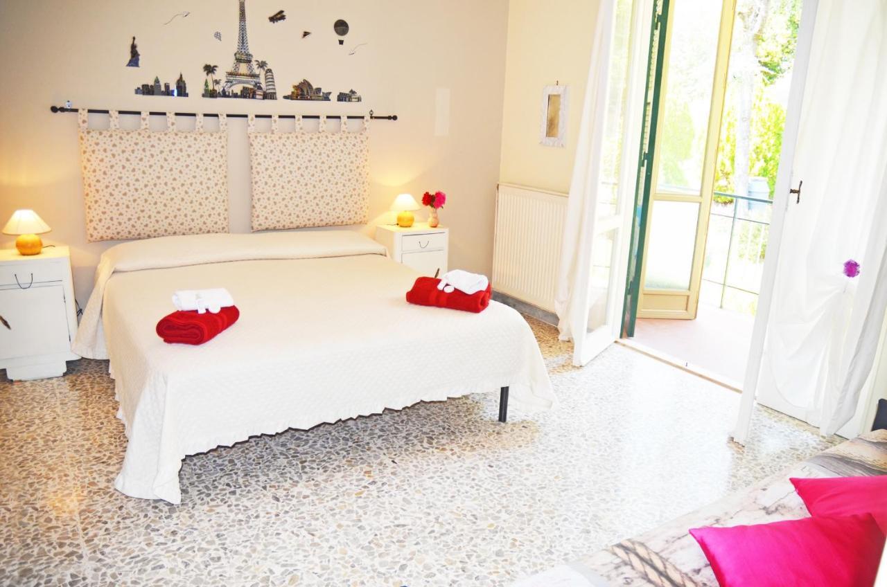 Bed And Breakfast Romantica Evasione Сутри Екстериор снимка