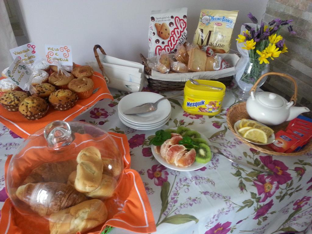 Bed And Breakfast Romantica Evasione Сутри Екстериор снимка