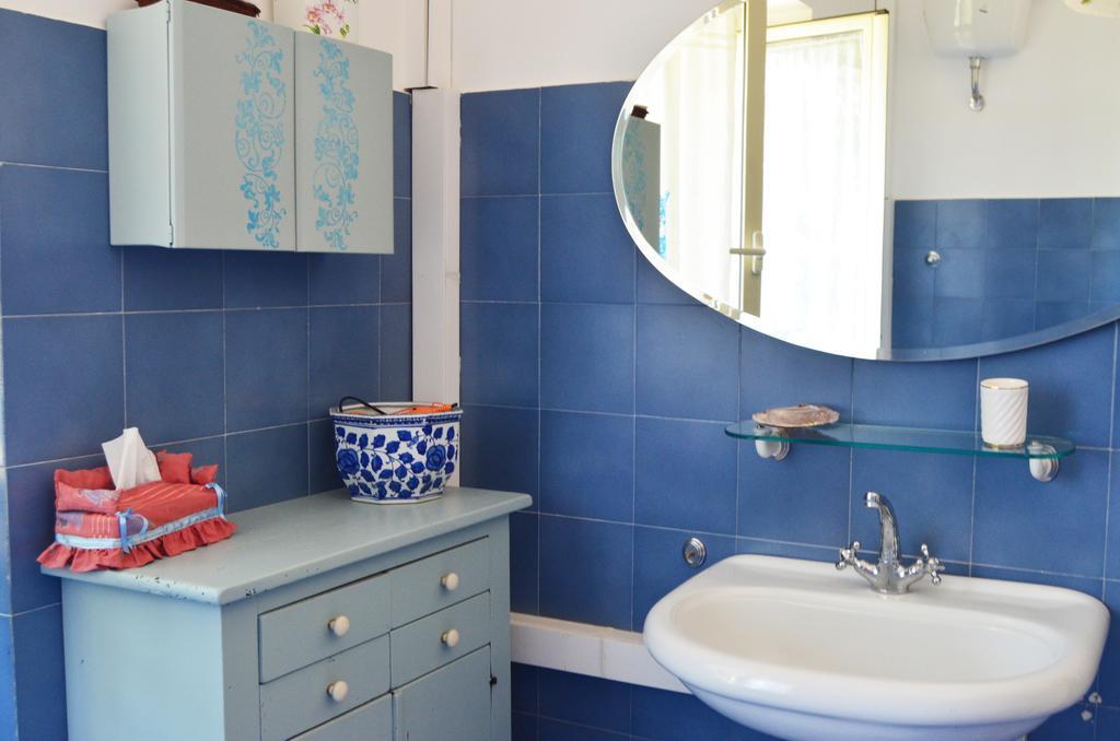 Bed And Breakfast Romantica Evasione Сутри Екстериор снимка